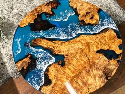 Kāpēc sveķu galdi ir ideāli piemēroti globāliem ieguves un kosmosa dekorēšanas projektiem?
